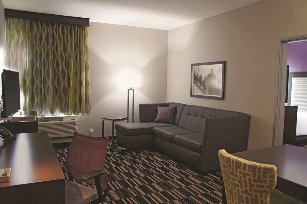 La Quinta By Wyndham Mcallen Convention Center Habitación foto