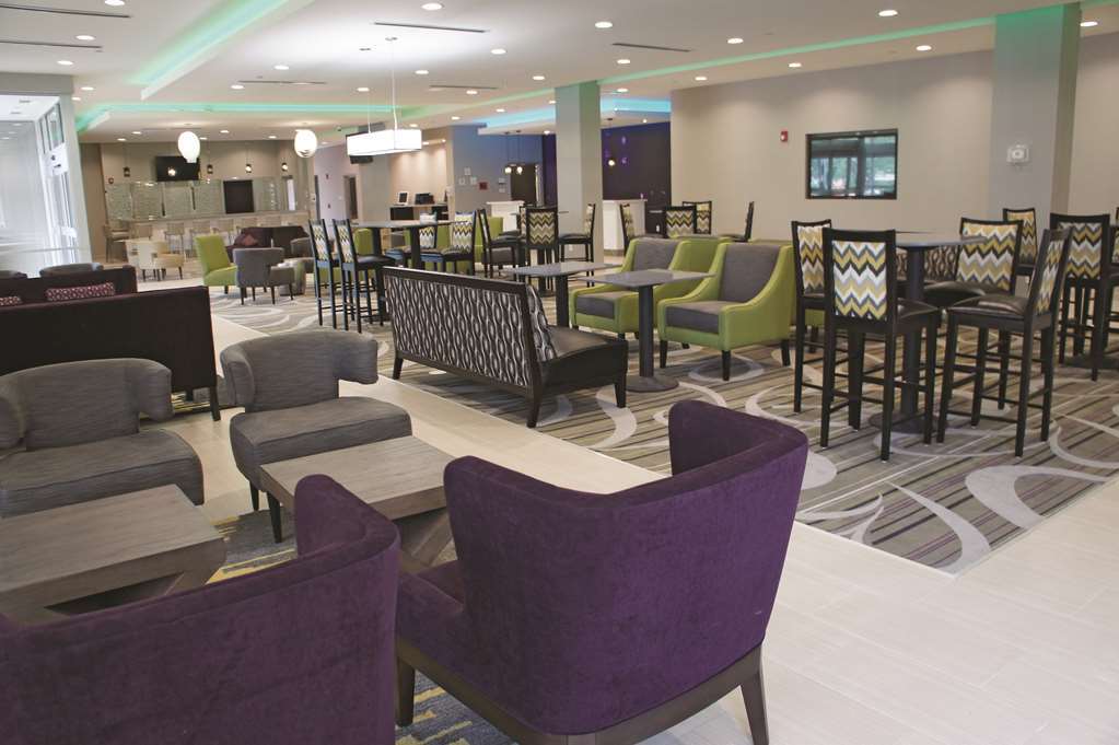 La Quinta By Wyndham Mcallen Convention Center Facilidades foto